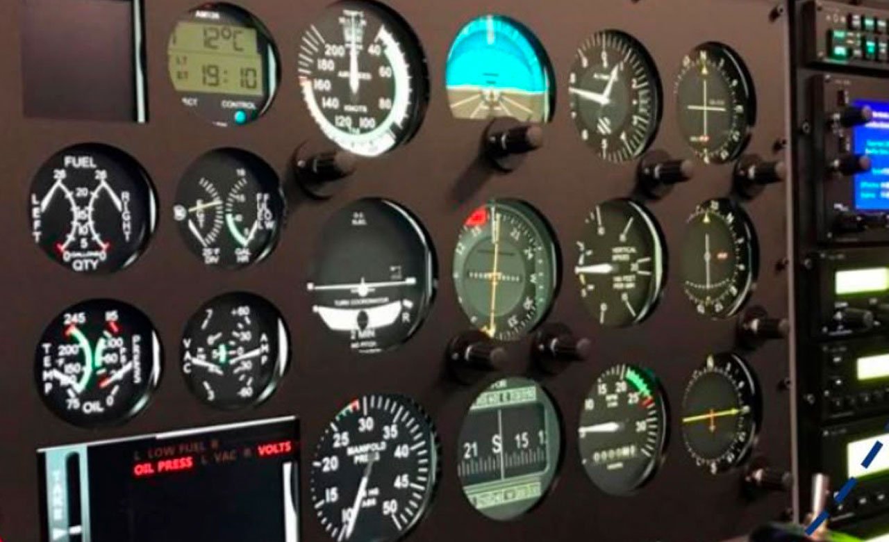 Commander Flight School commander flight school 4
